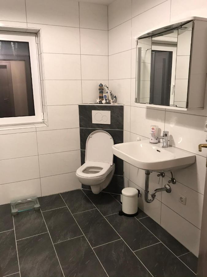 Gemutliche 3-Zimmer Wohnung Saal an der Donau Exterior foto